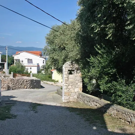 Appartamento With Parking Space Cizici, Krk - 5469