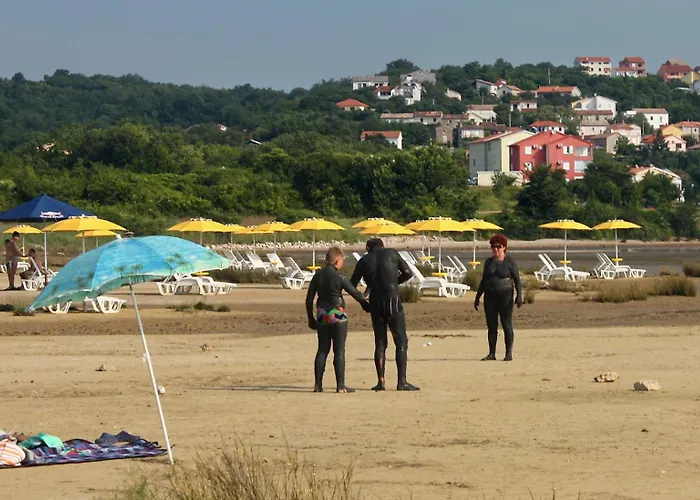 With Parking Space Cizici, Krk - 5469 Lejlighed Dobrinj