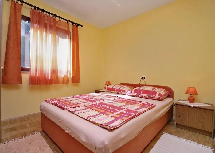 With Parking Space Cizici, Krk - 5469 Lejlighed Dobrinj