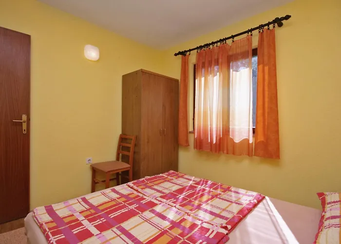 With Parking Space Cizici, Krk - 5469 Dobrinj
