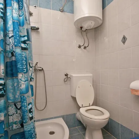 Apartmán With Parking Space Cizici, Krk - 5469 *